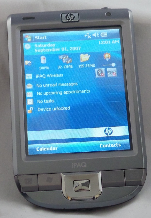 HP iPAQ 114 Classic Handheld Win 6,0 624 MHz (FA982AA#ABB) - Photo 2 sur 2